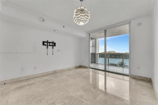 Foto del edificio - 2641 N Flamingo Rd