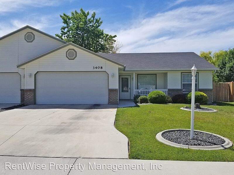 Primary Photo - 3 br, 2 bath House - 3408 Airport Ave