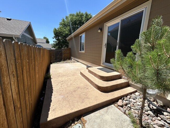 Building Photo - 4825 W 127th Pl