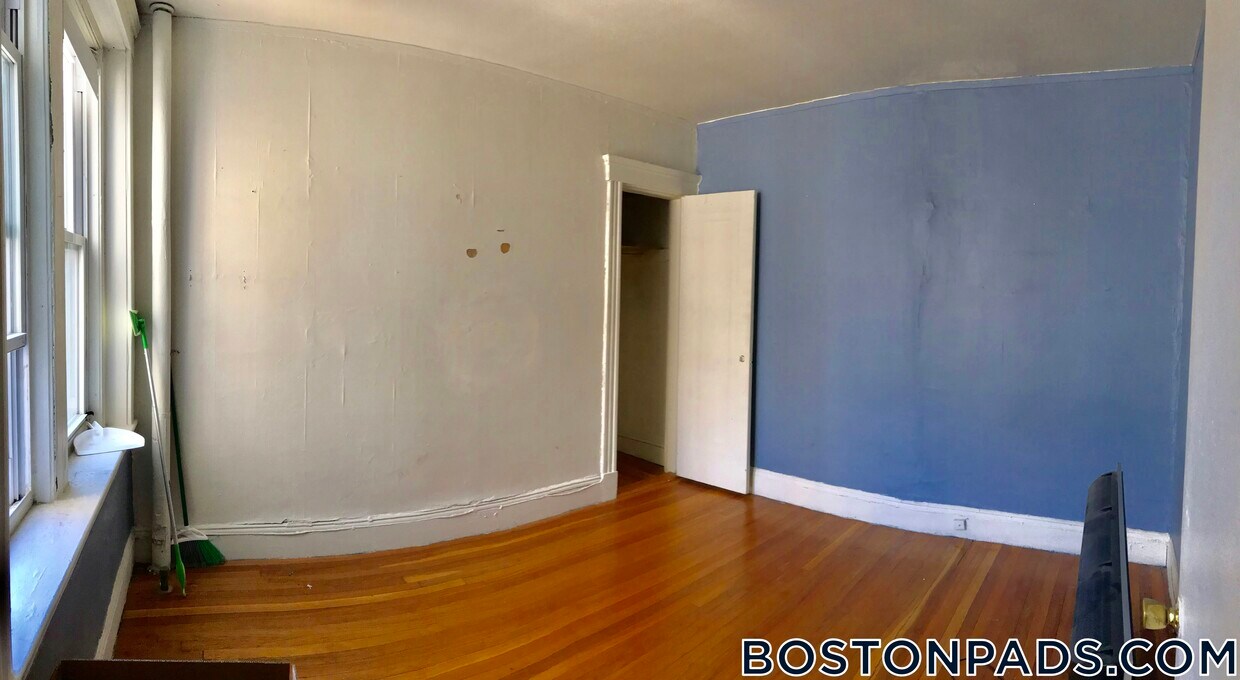 Building Photo - 1191 Boylston St