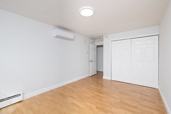 Foto del edificio - 1422 Columbia Rd