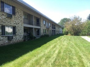 Building Photo - 3809 S 35th St