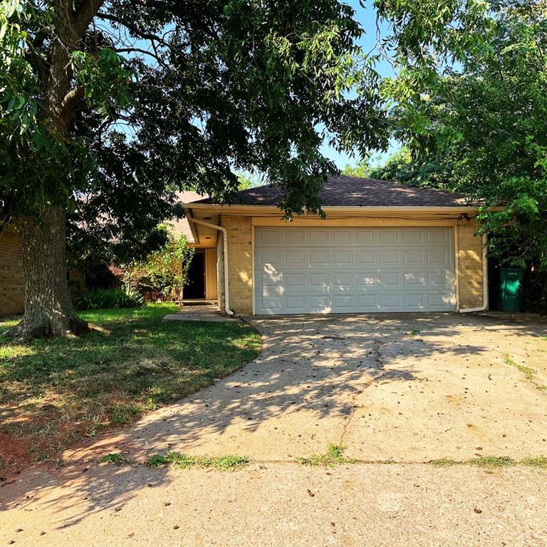 Primary Photo - 6928 Woodlake Dr