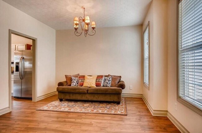 Building Photo - 2914 Greyhawk Ln