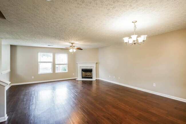Foto del edificio - 5012 Millpond Ct