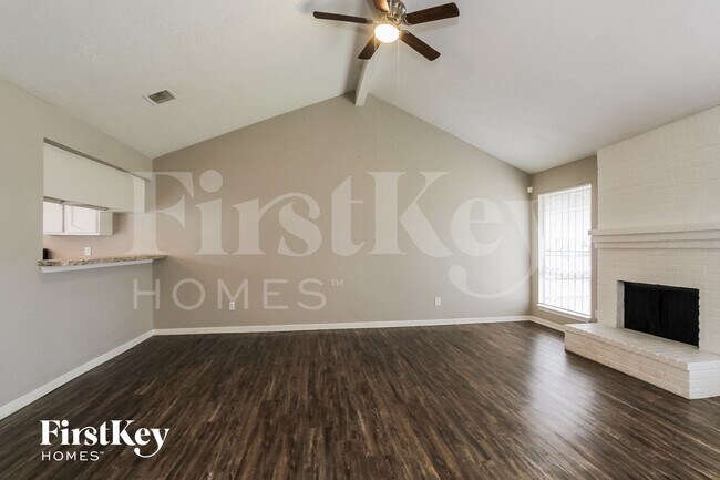 Foto del edificio - 12703 Enchanted Path Dr