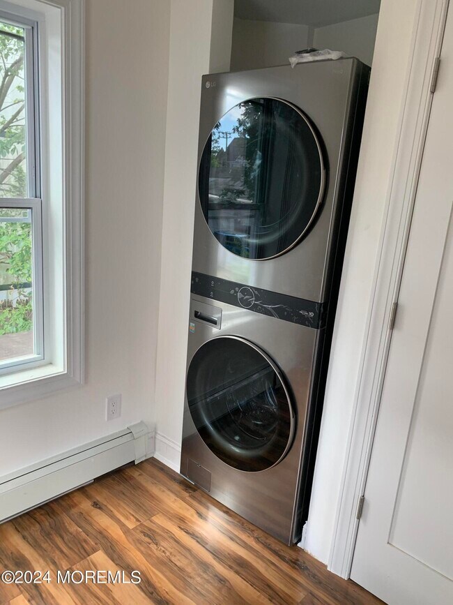 Foto del edificio - 706 2nd Ave