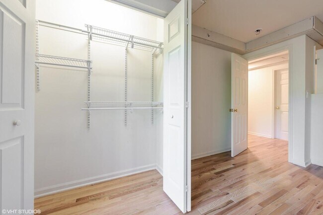 Bedroom Closet - 1700 Hinman Ave