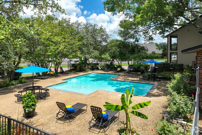 Piscina 1 - Autumn Glen