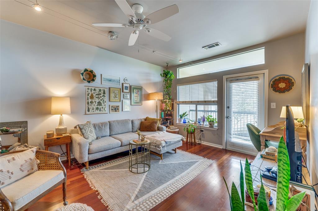 Foto principal - 2209 Hancock Dr