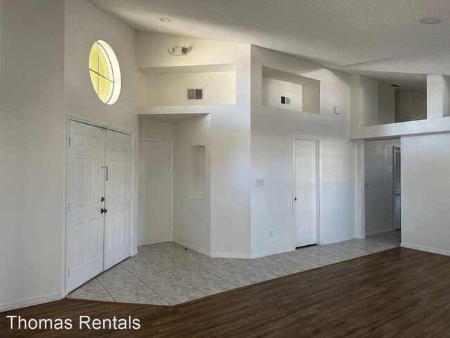 5 br, 3 bath House - 4801 Huxley Ct. photo'