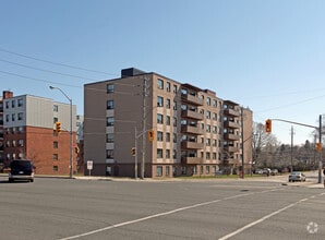 Building Photo - 3100 Eglinton Avenue East