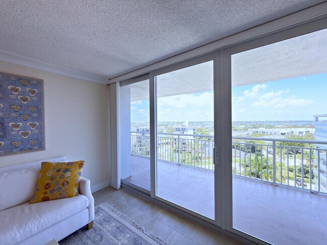 Foto del edificio - 3546 S Ocean Blvd