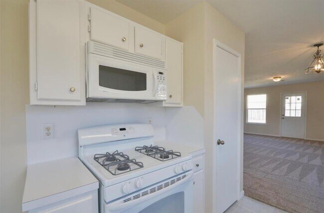 Foto del edificio - 4863 Drew Forest Ln