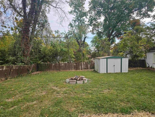 Building Photo - 128 N Roosevelt St