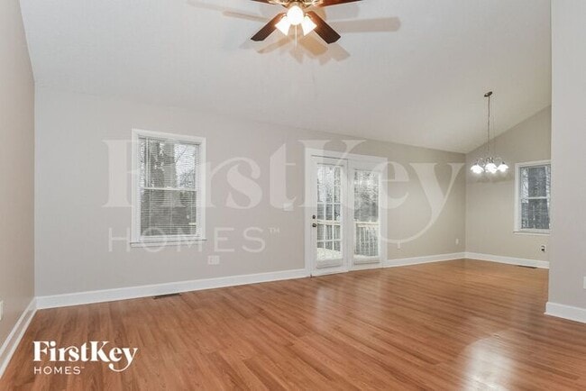 Building Photo - 129 Arcaro Dr