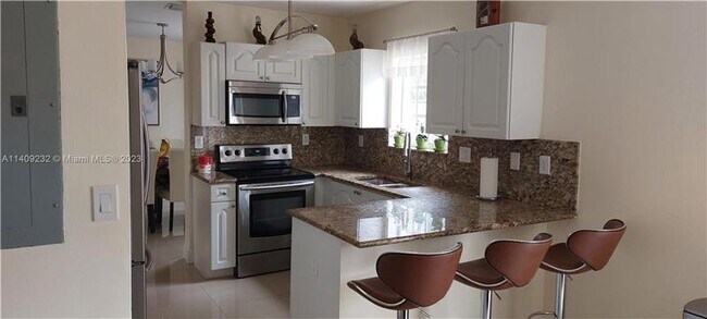 Foto del edificio - 13657 SW 142nd Terrace