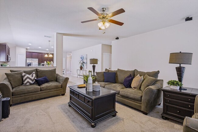 Foto del edificio - 2213 Scott Creek Dr
