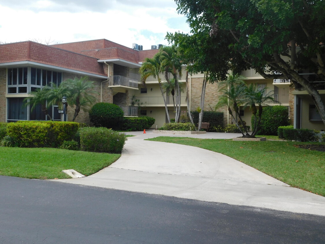 Primary Photo - 5500 Tamberlane Cir