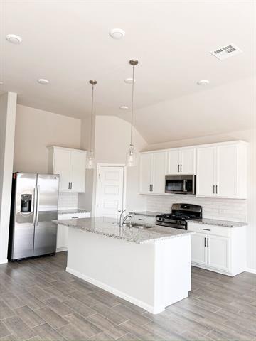 Foto del edificio - 13124 Zion Dr