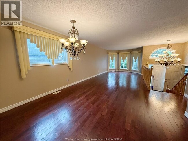 Building Photo - 546 Compton Ct