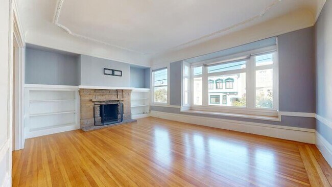 Building Photo - 767 18th Ave