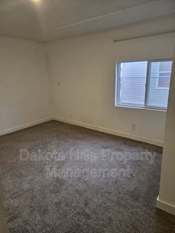 Foto del edificio - 107 Gumbo Dr