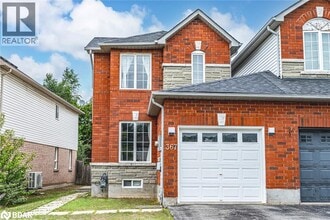Building Photo - 367 Ferndale Dr S