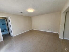 Building Photo - 64981 Cotton Ct