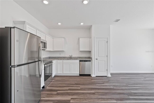 Building Photo - 6159 Calle Ochoa St