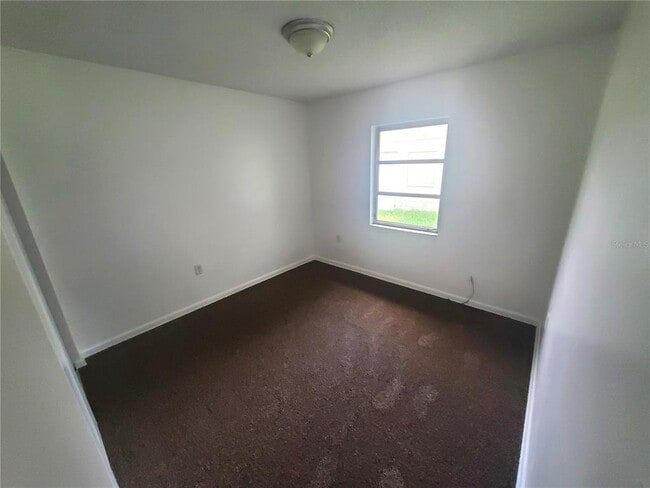 Foto del edificio - 14231 SW 43rd Court Rd