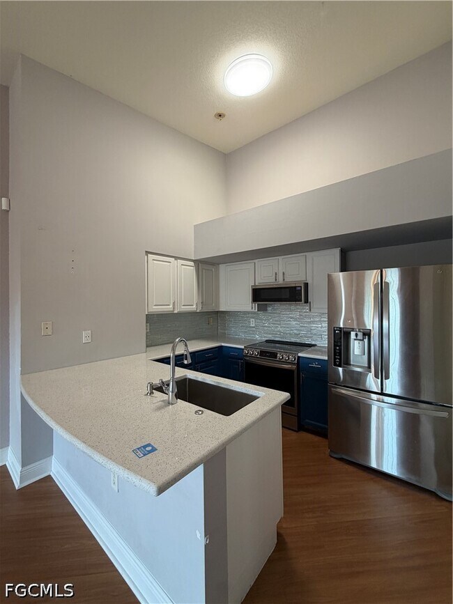 Building Photo - 4127 Residence Drive