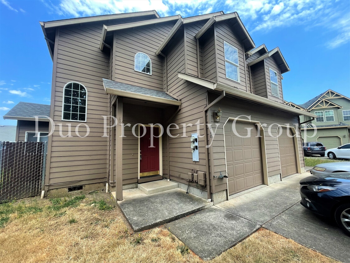 610 S 41st Ct, Springfield, OR 97478 Townhome Rentals in Springfield
