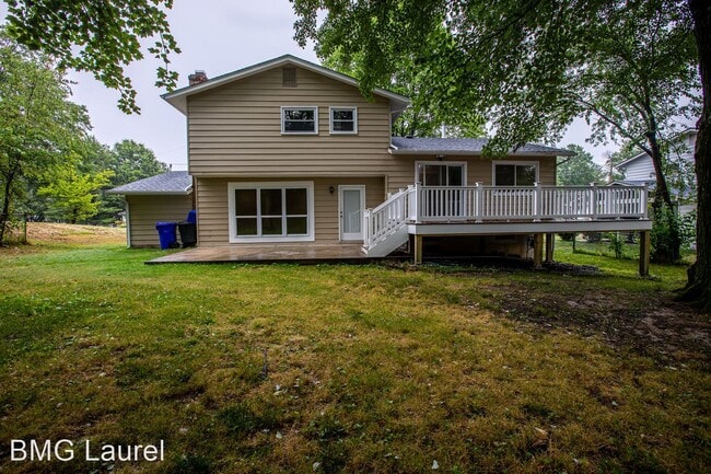 Building Photo - 4 br, 2.5 bath House - 1303 Peaceful Ln