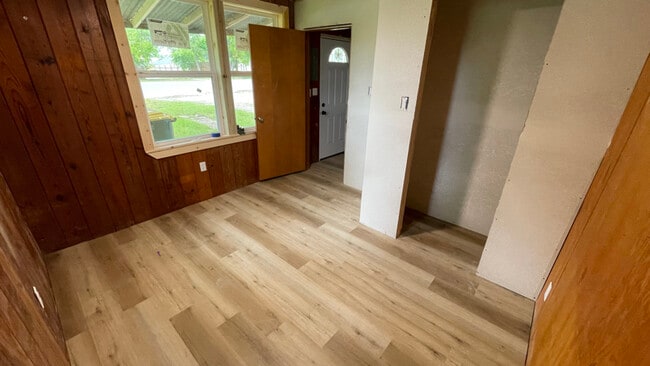 Foto del edificio - 1126 Seydler St