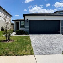 Building Photo - 5514 Clove Row