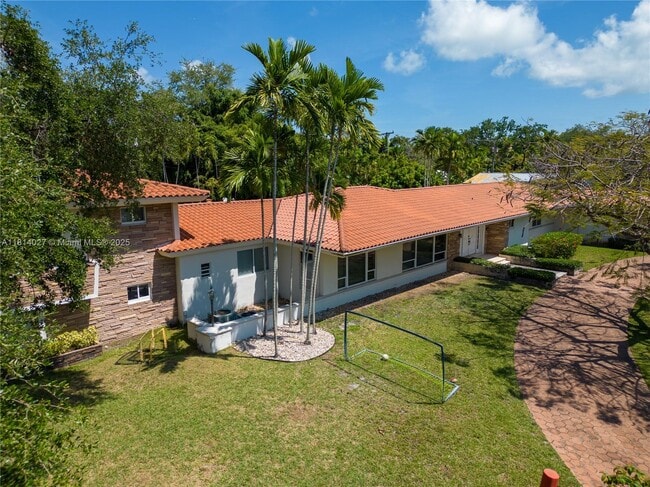 Foto del edificio - 55 Pinta Rd