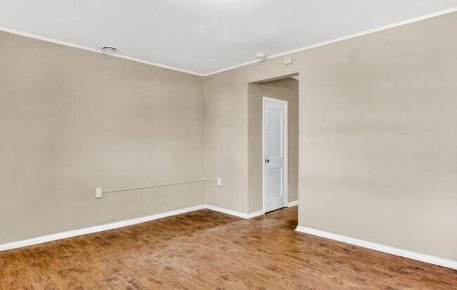 Foto del edificio - Coming Soon! Charming 2 Bedroom, 1 Bath Ho...