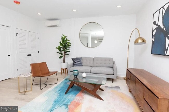 Building Photo - 1617 Eastern Ave