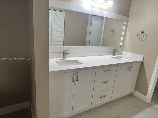 Foto del edificio - 12358 NW 97th Pl