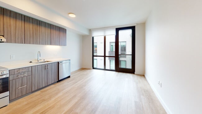 Interior Photo - HQ