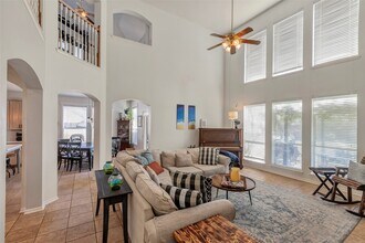 Building Photo - 6919 S Gold River Cir