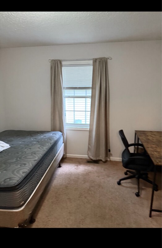 Foto del edificio - 407 N Dudley St