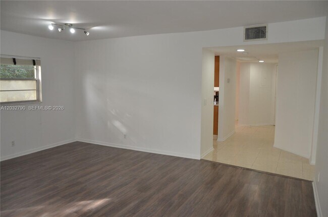 Foto del edificio - 12600 SW 5th Ct