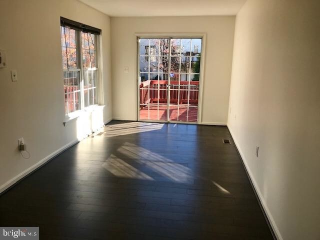 Building Photo - 224 Goldsborough Dr