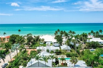 Building Photo - 67 8th Ave S