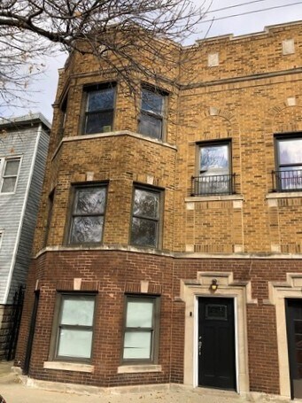 Primary Photo - 2212 W Ohio St