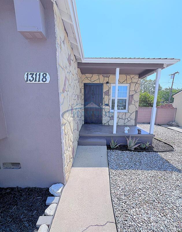 Foto del edificio - 13118 Budlong Ave