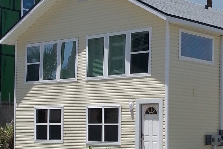 TOTALY RENOVATED DUPLEX - 1304 1st St S