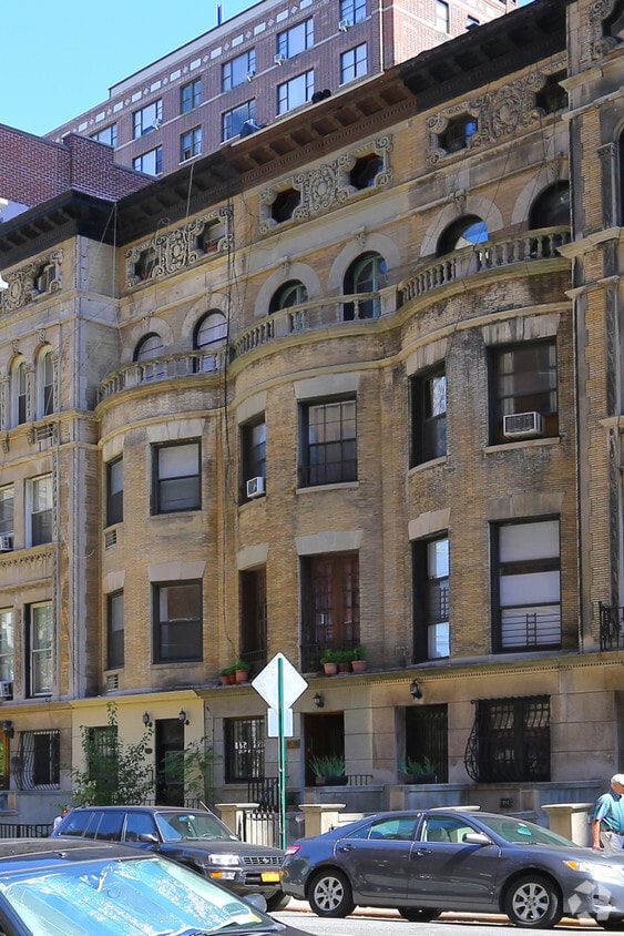Primary Photo - 219 W 70th St